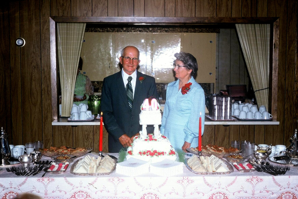 Ted & Mabel Dahl in 1975